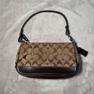 Vintage Coach Signature Demi Shoulder Bag